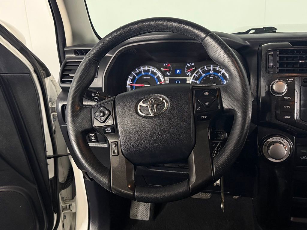 Used 2019 Toyota 4Runner TRD Off-Road Premium AWD/4WD image 14