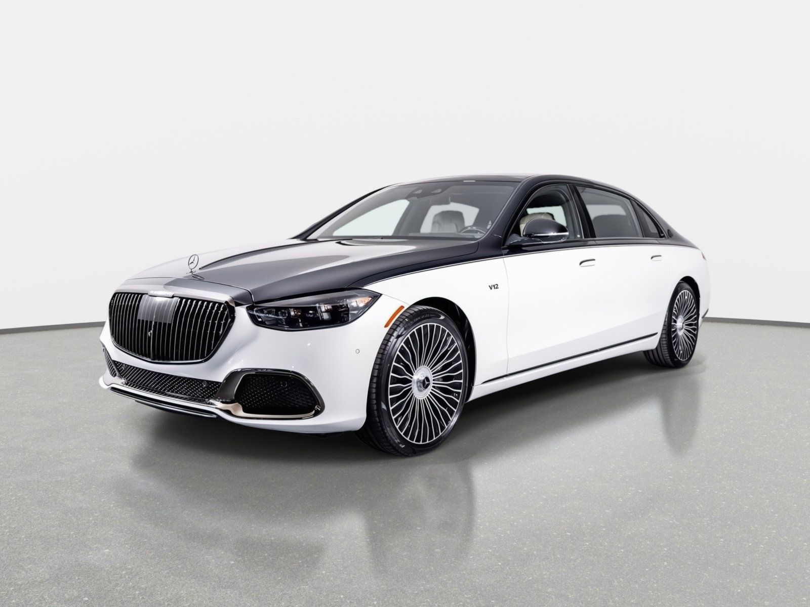 Used 2025 Mercedes-Benz Maybach S 680 4MATIC image 25