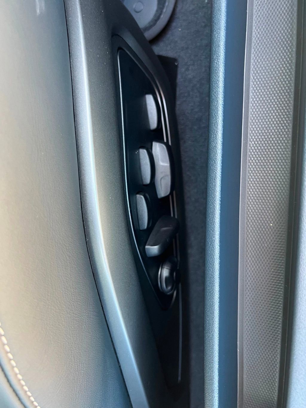 Used 2025 Porsche 911 Carrera GTS image 37