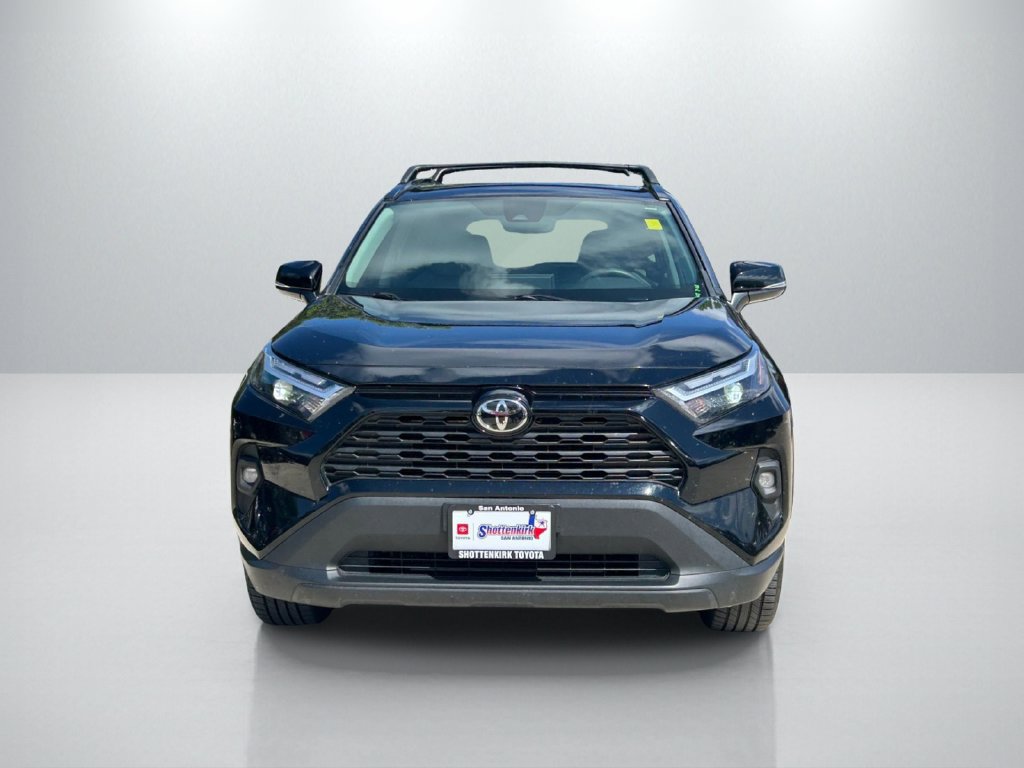 Used 2024 Toyota RAV4 XLE Premium FWD image 2