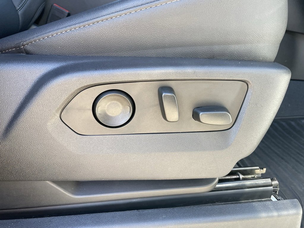 Used 2024 Chevrolet Silverado 3500 LTZ w/ LTZ Plus Package image 62