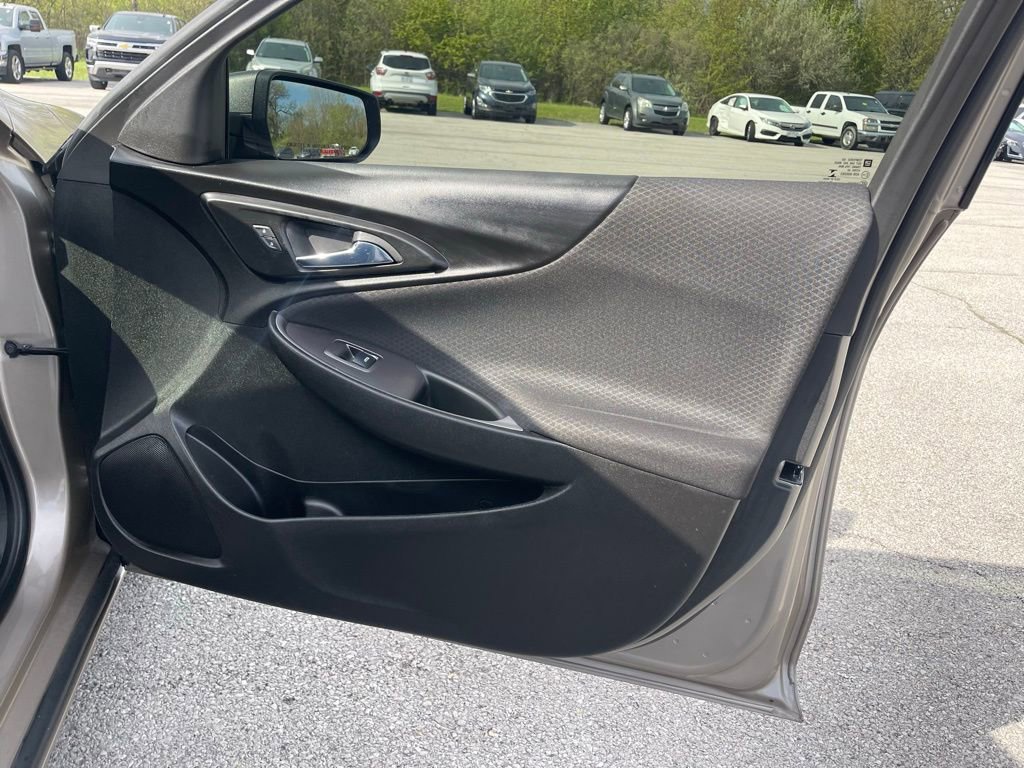 Used 2022 Chevrolet Malibu LS w/ LPO, Floor Liner Package FWD image 21