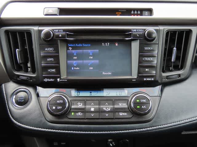 Used 2018 Toyota RAV4 XLE w/ Plus Extra Value Package AWD/4WD image 20
