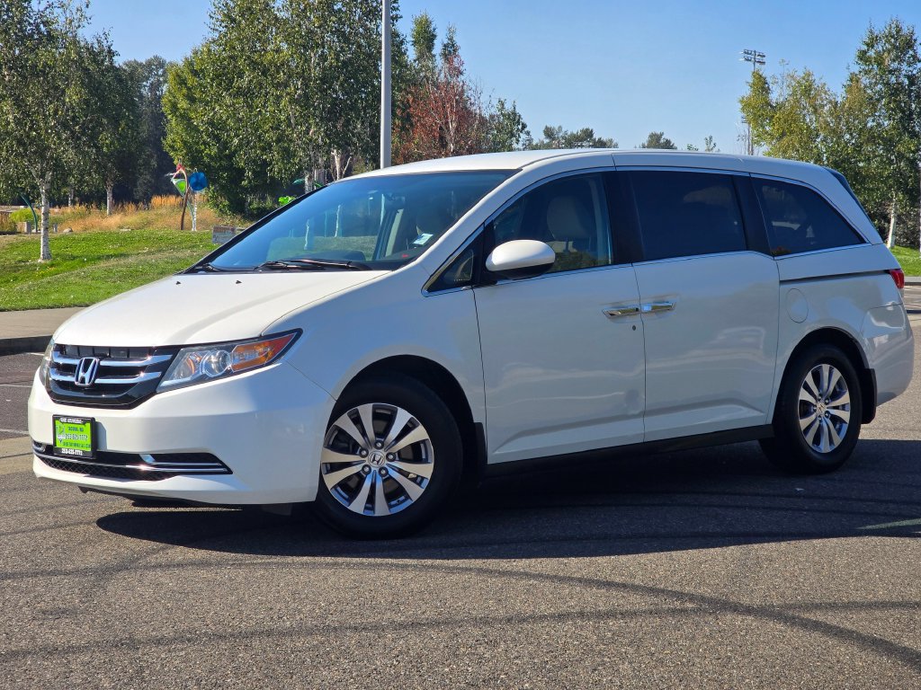 Used 2016 Honda Odyssey SE