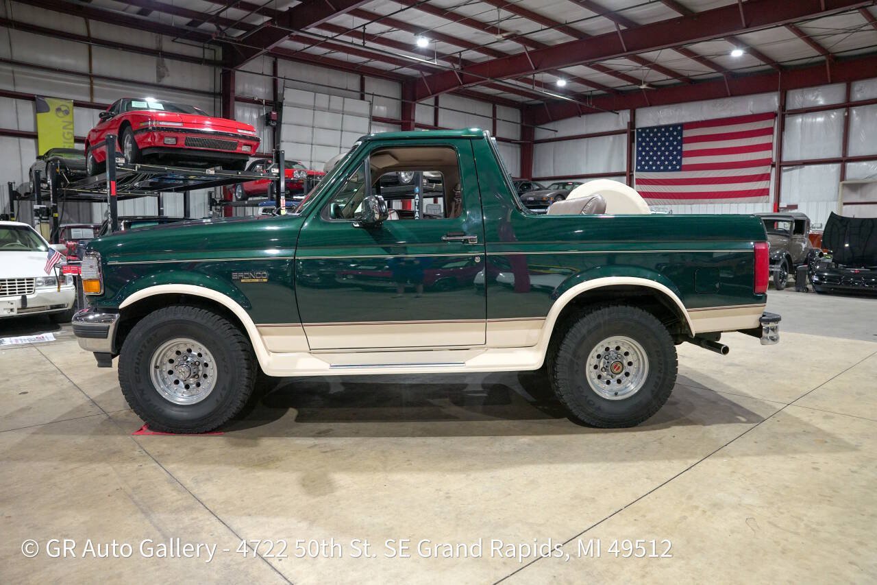 Used 1992 Ford Bronco Eddie Bauer AWD/4WD image 4