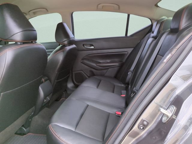 Used 2022 Nissan Altima 2.5 SR image 27