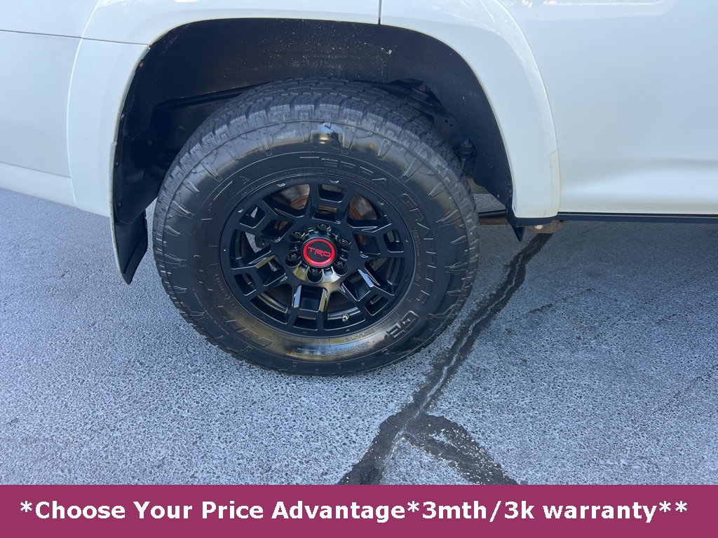 Used 2016 Toyota 4Runner SR5 Premium image 13