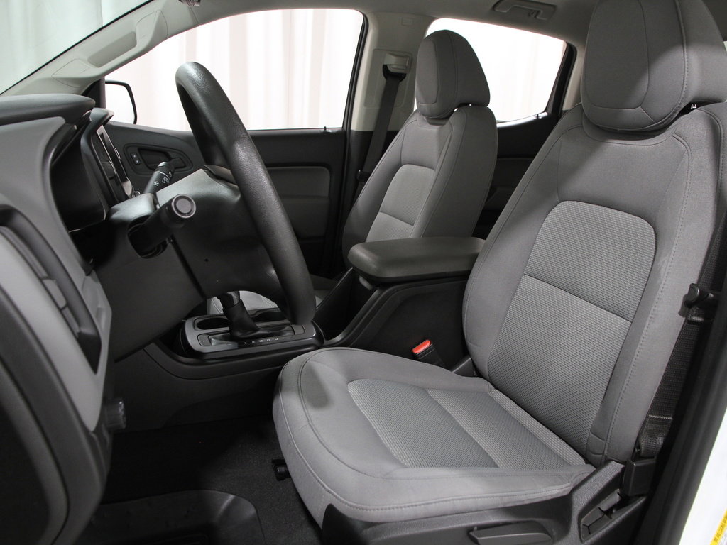 Certified 2022 Chevrolet Colorado W/T w/ WT Convenience Package image 5