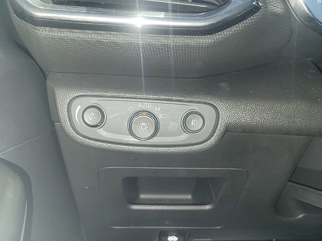 Certified 2023 Chevrolet TrailBlazer LT w/ Convenience Package image 10