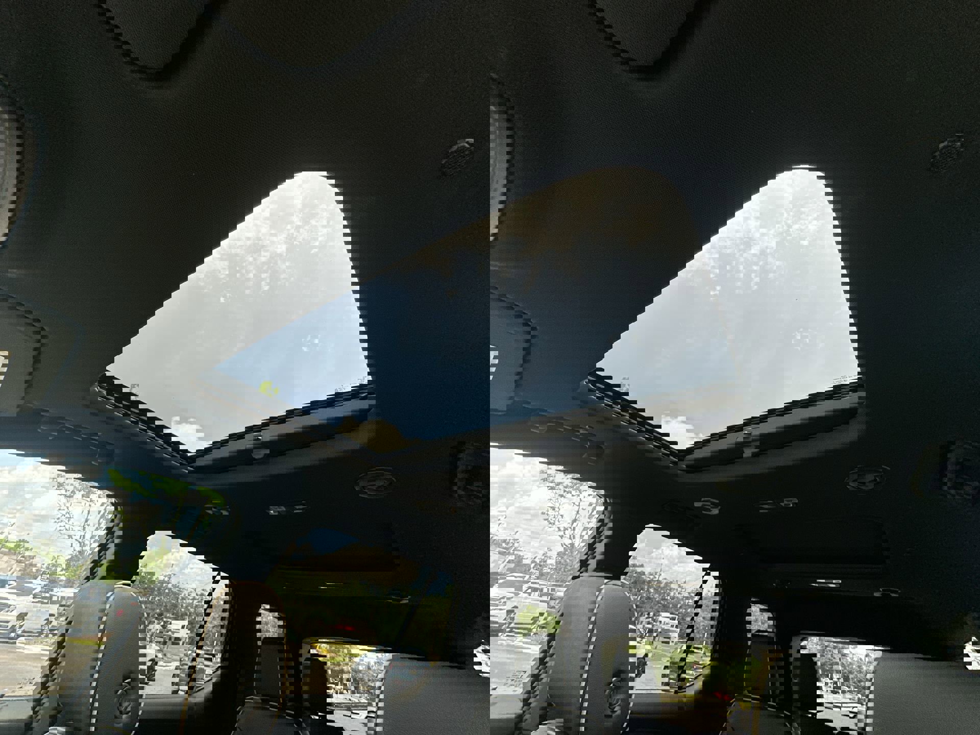 Certified 2023 Chevrolet Traverse Premier w/ Redline Edition image 15