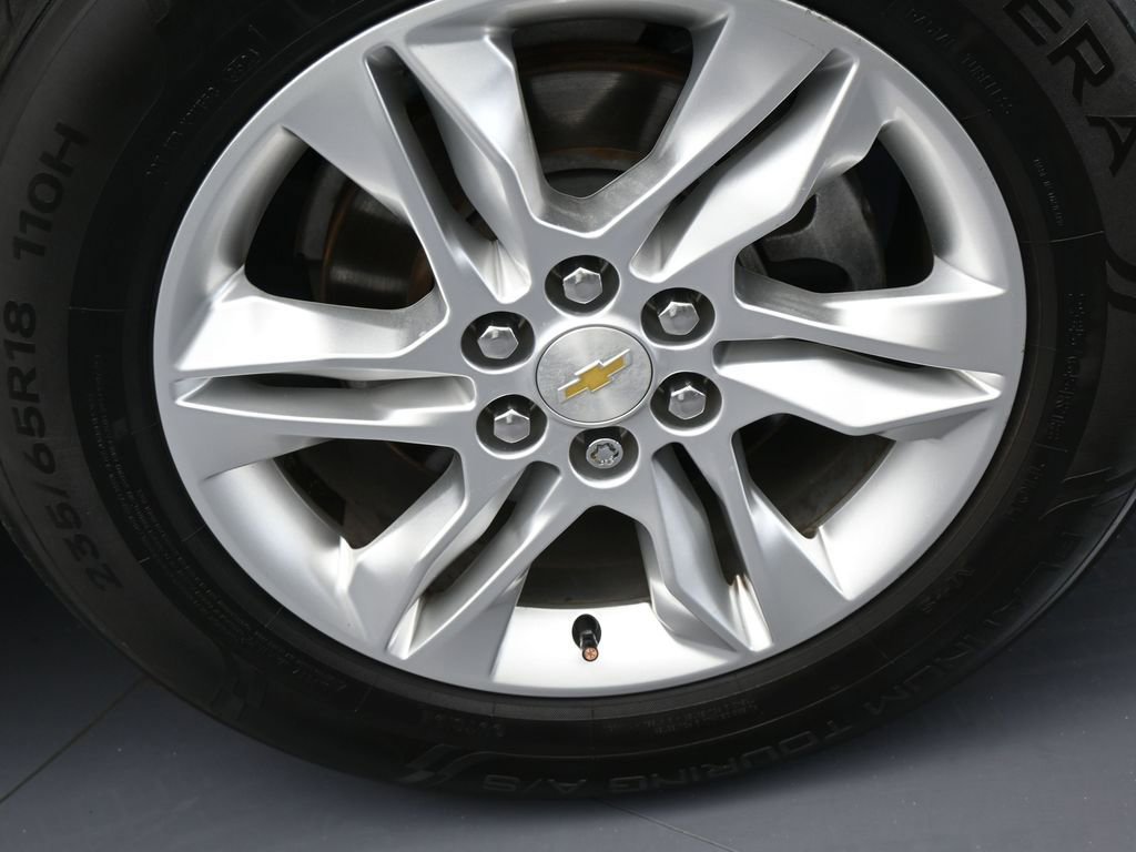 Used 2019 Chevrolet Blazer L FWD image 39
