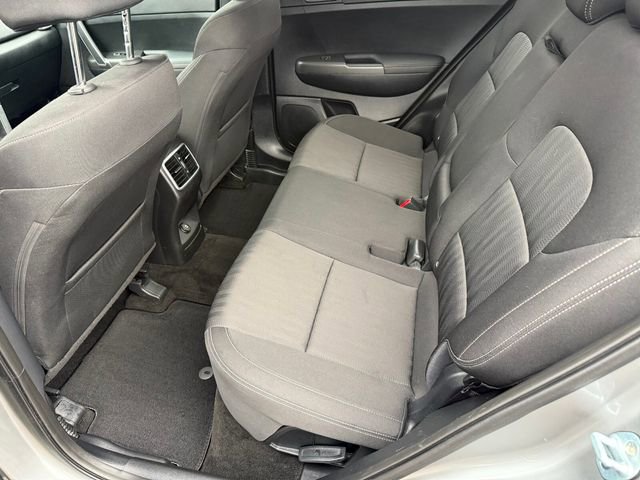 Used 2020 Kia Sportage LX image 24