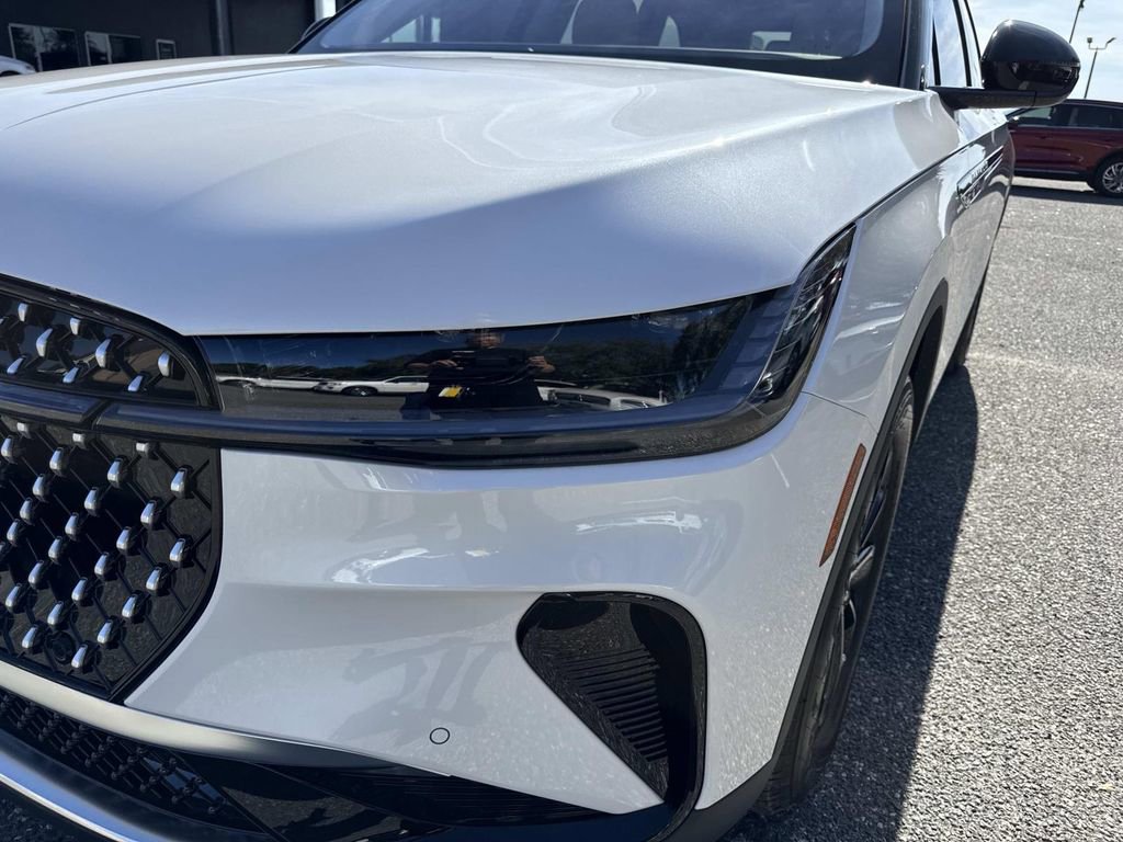 New 2026 Lincoln Nautilus Premier w/ Equipment Group 102A image 9