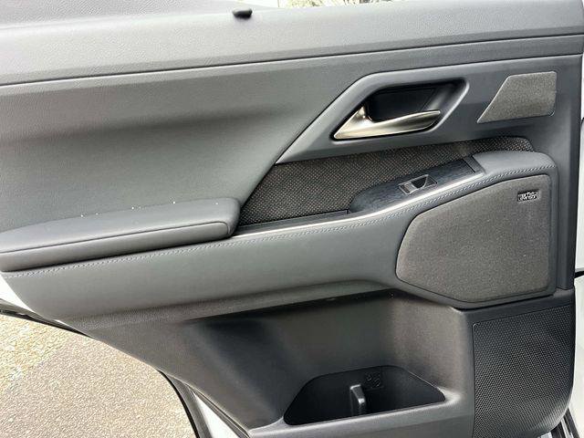 Certified 2024 Lexus GX 550 550 Luxury w/ Accessory Package (Z1) image 20