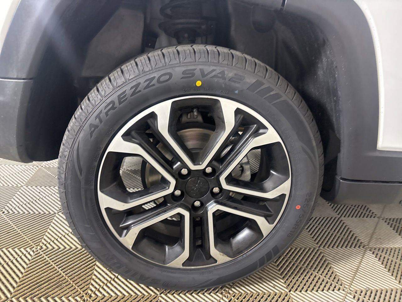 Used 2022 Jeep Compass Limited AWD/4WD image 29