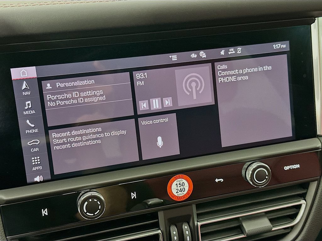 New 2026 Porsche Macan AWD/4WD image 15