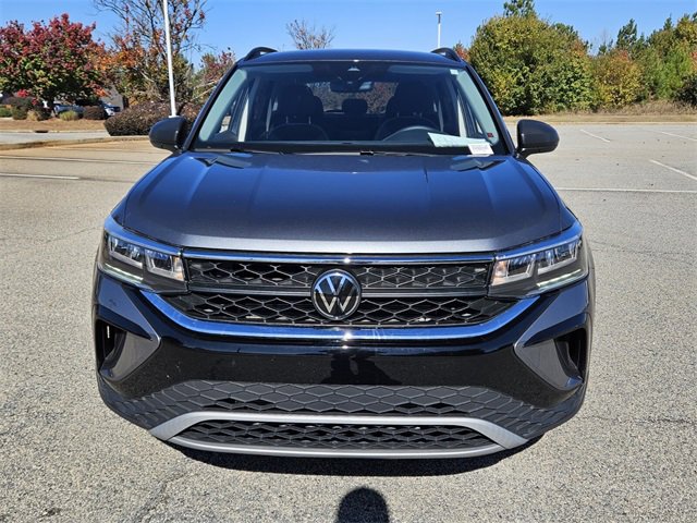 Used 2024 Volkswagen Taos S image 2