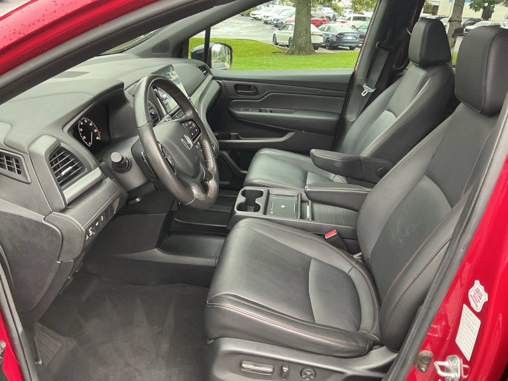 Used 2025 Honda Odyssey Sport-L image 18