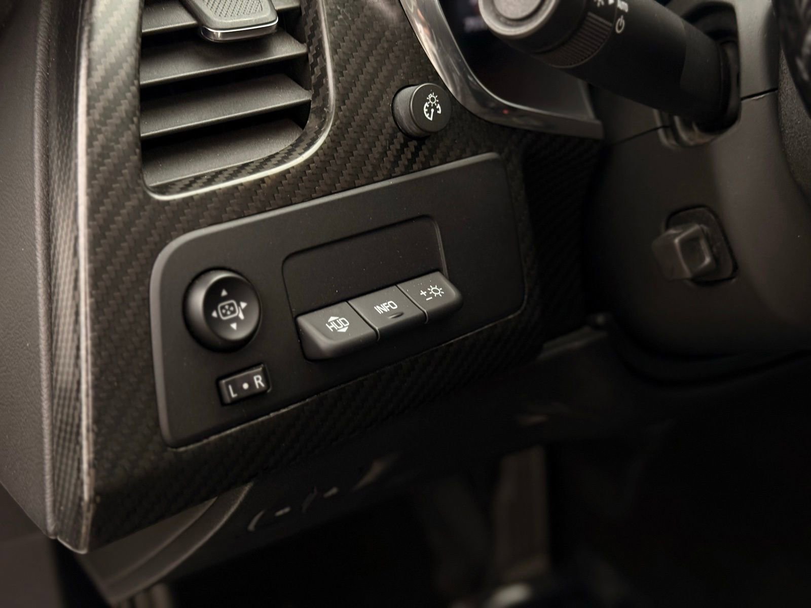 Used 2015 Chevrolet Corvette Stingray Coupe w/ 2LT Preferred Equipment Group image 64