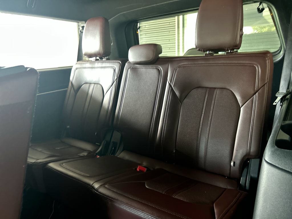 Used 2024 Ford Expedition Max Limited RWD image 43