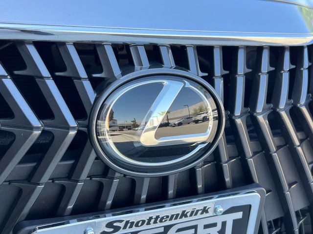 Used 2025 Lexus ES 300h w/ Premium Package FWD image 18