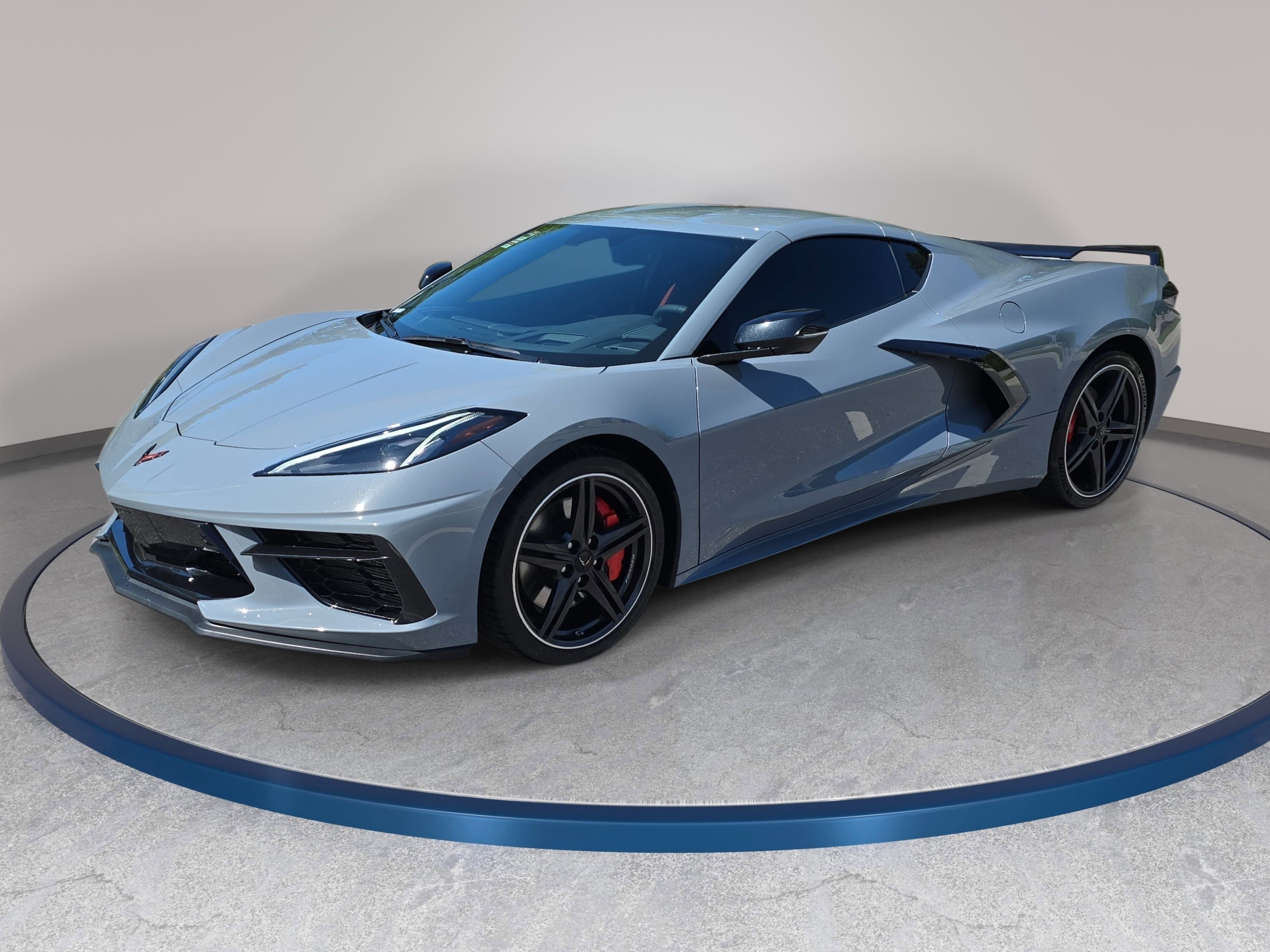 Used 2024 Chevrolet Corvette Stingray Preferred Cpe w/ Z51 Performance Package RWD image 1