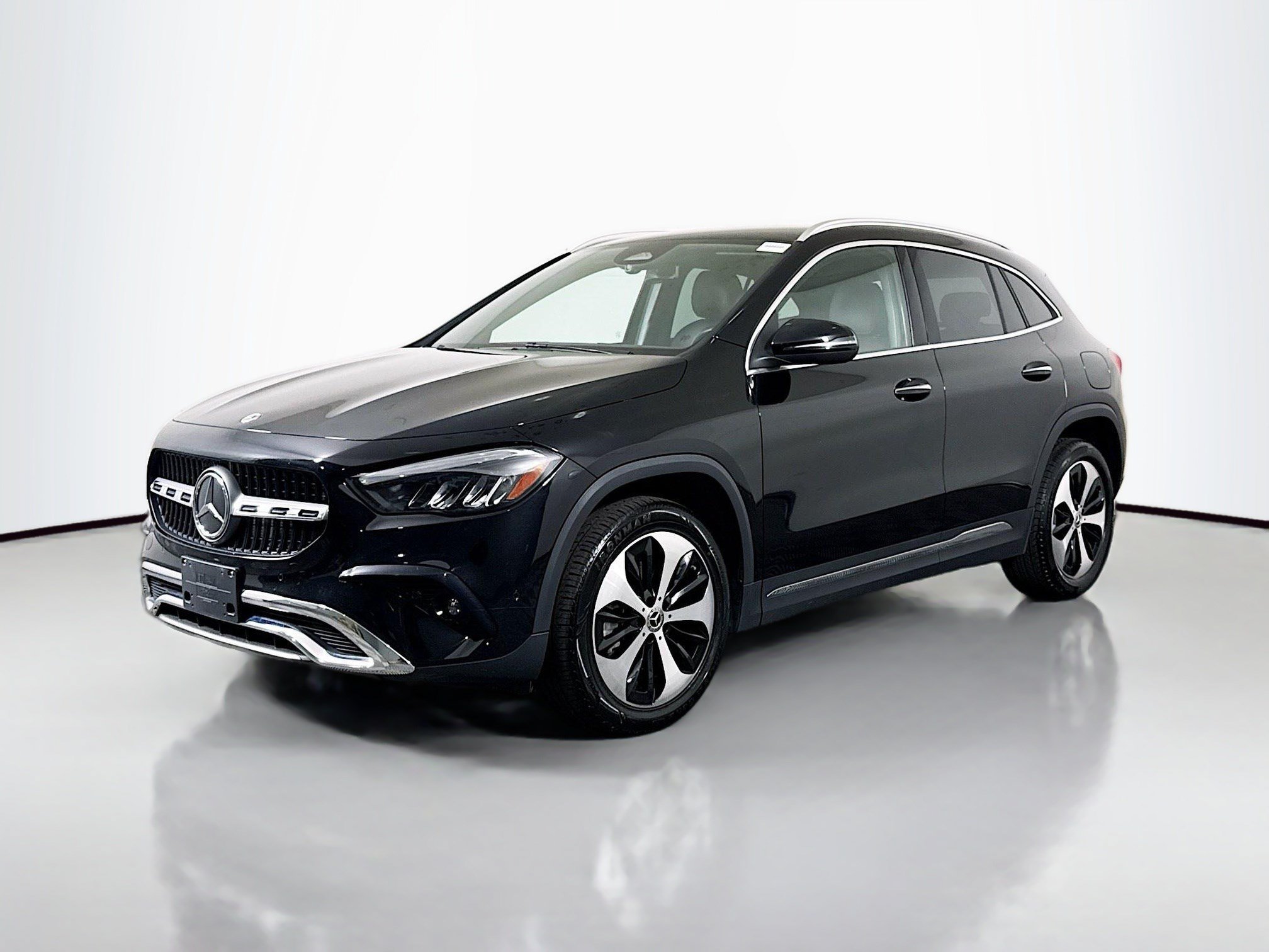 Used 2025 Mercedes-Benz GLA 250 image 4