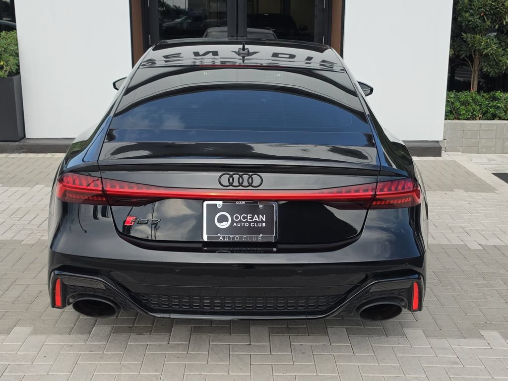 Used 2025 Audi RS 7 Performance AWD/4WD image 5