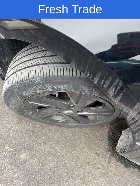 Used 2023 Hyundai Elantra SEL w/ Cargo Package image 6