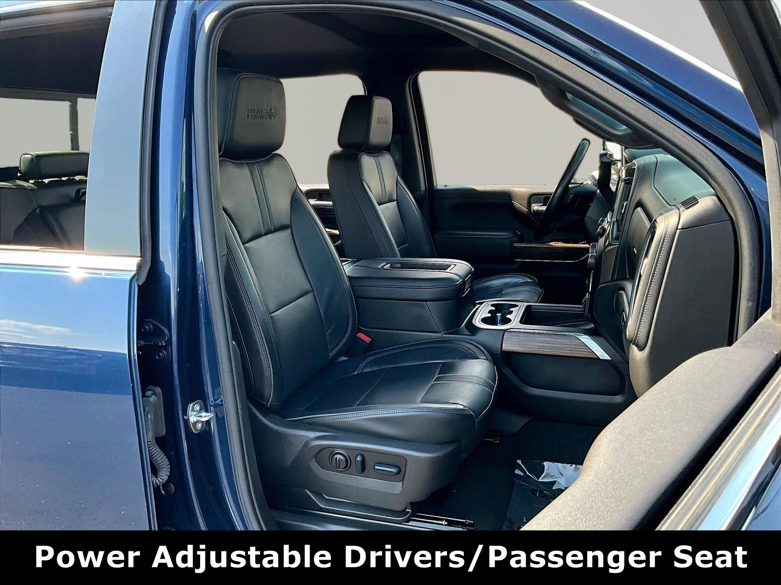 Used 2022 Chevrolet Silverado 2500 High Country w/ Z71 Off-Road Package AWD/4WD image 29