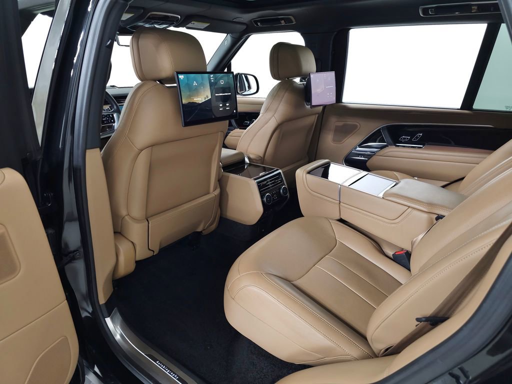 Certified 2023 Land Rover Range Rover Long Wheelbase Autobiography AWD/4WD image 43