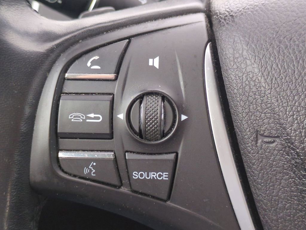 Used 2020 Acura TLX image 24