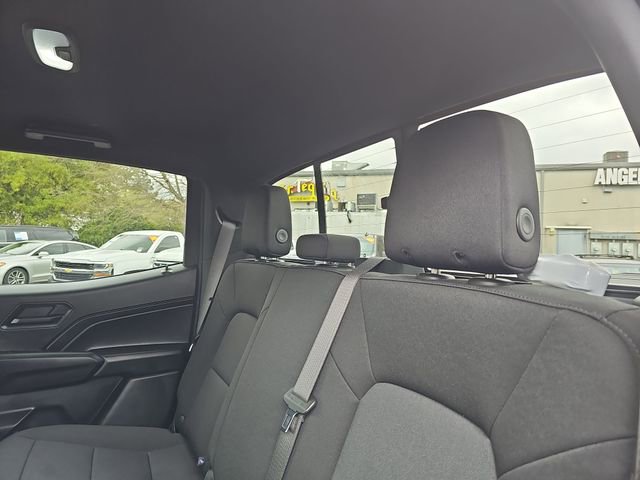 Used 2024 Chevrolet Colorado W/T image 13
