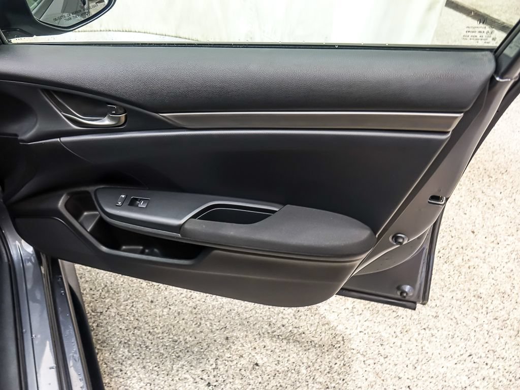 Used 2018 Honda Civic Sport image 22