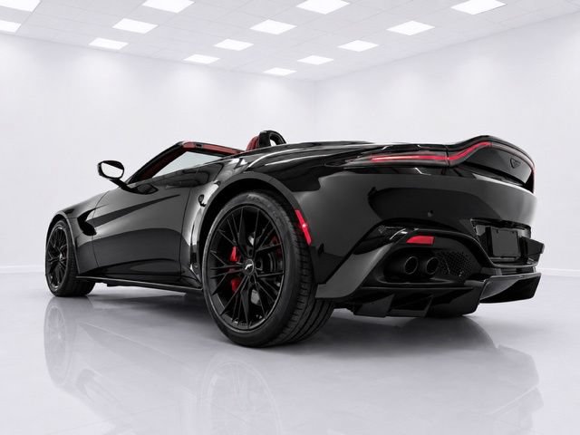 Used 2021 Aston Martin V8 Vantage Roadster RWD image 10