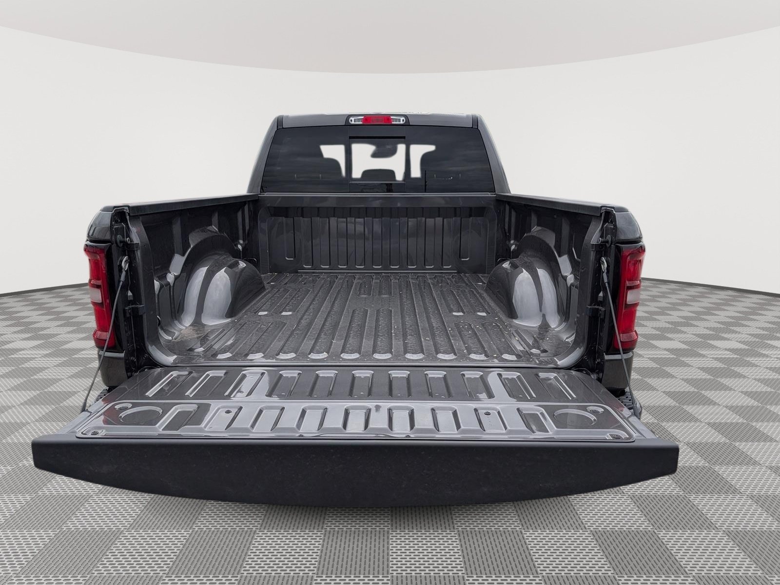 New 2026 RAM 1500 Big Horn AWD/4WD image 8