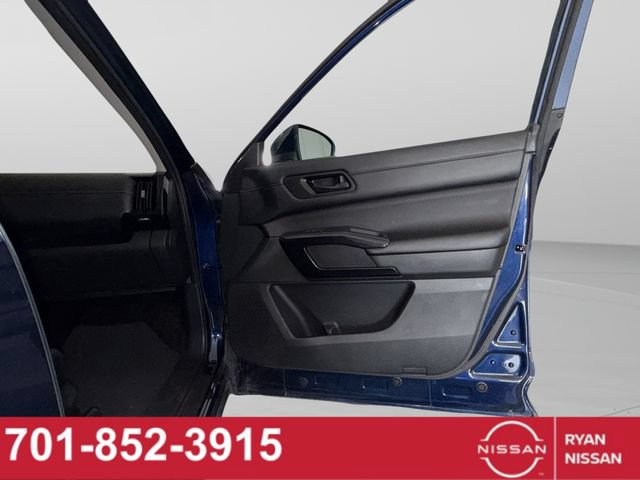 Certified 2024 Nissan Pathfinder SV AWD/4WD image 20