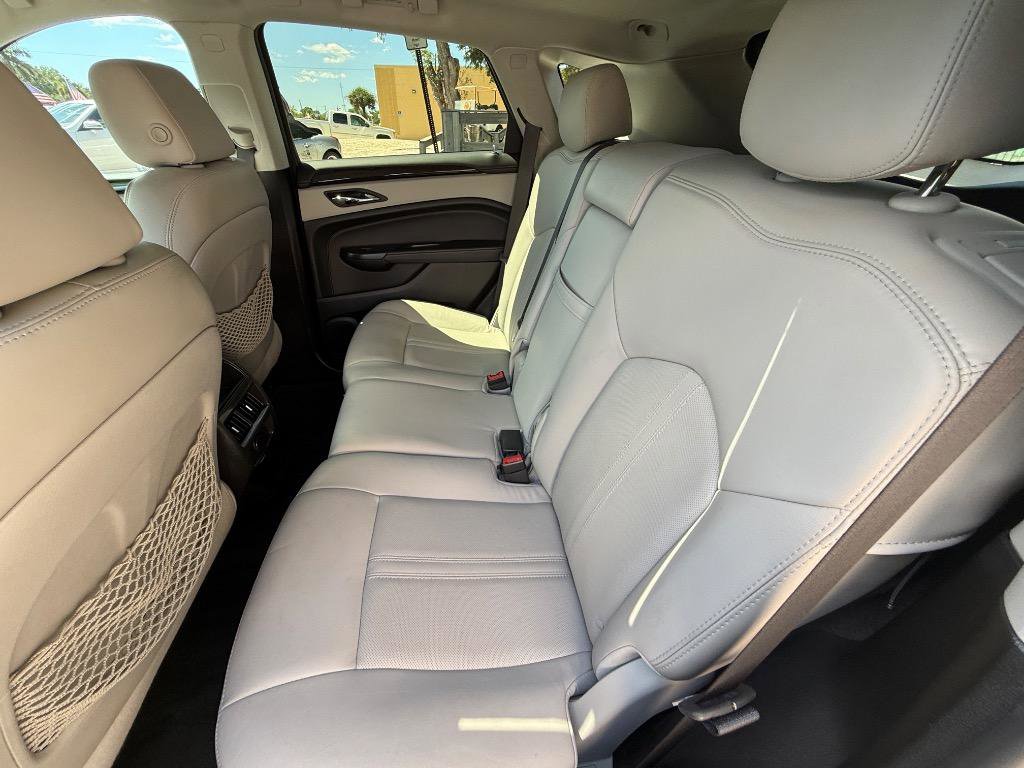 Used 2014 Cadillac SRX Performance w/ Driver Awareness Package FWD image 18