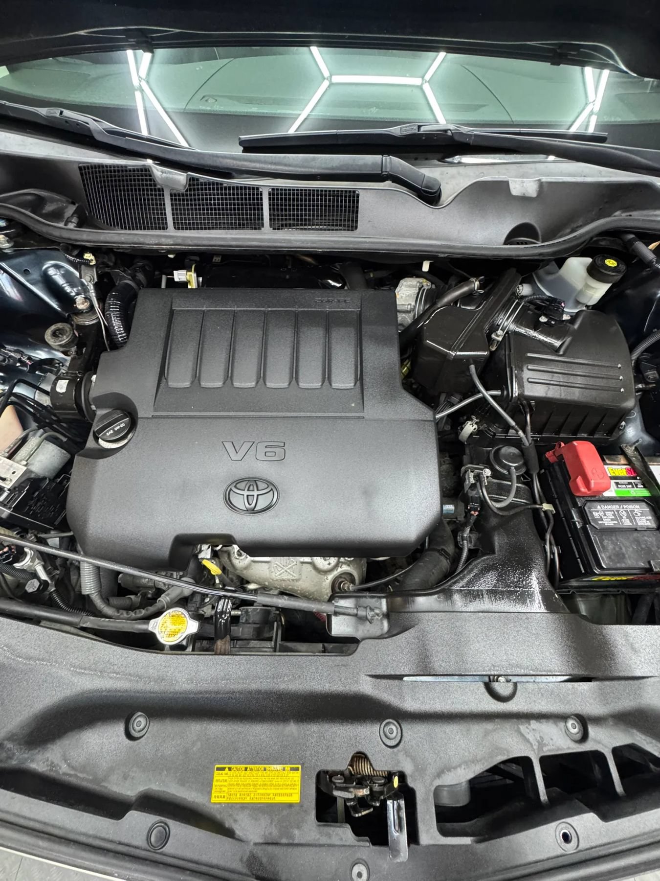 Used 2015 Toyota Venza XLE FWD image 11