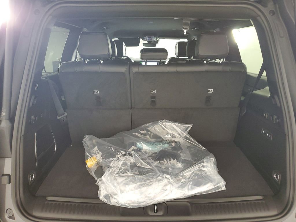 New 2026 Jeep Grand Wagoneer Limited image 32