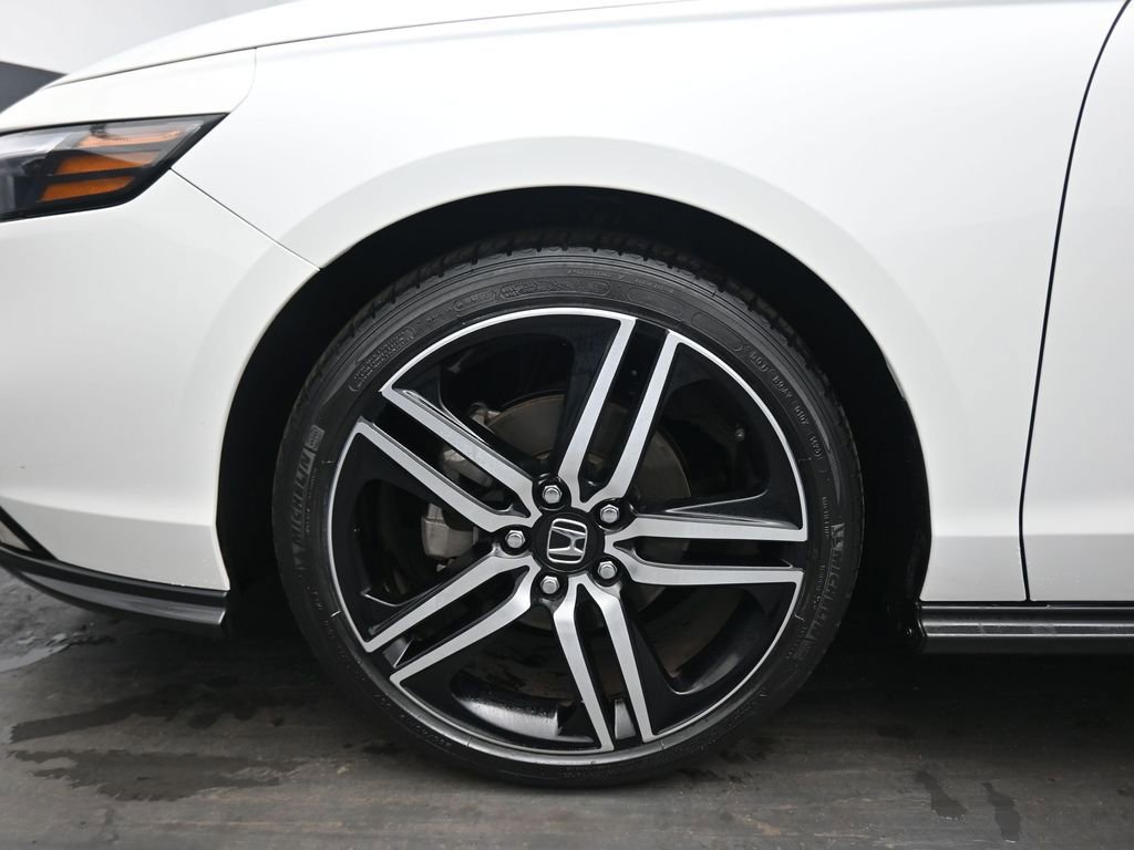Used 2023 Honda Accord EX image 50