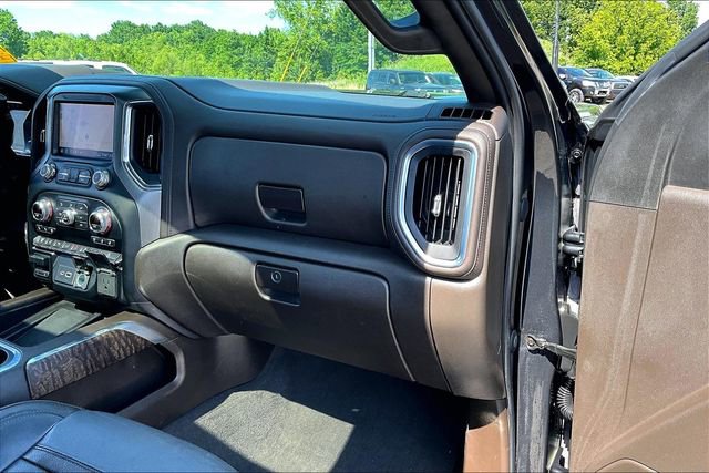 Used 2020 GMC Sierra 3500 Denali w/ Denali Ultimate Package AWD/4WD image 27