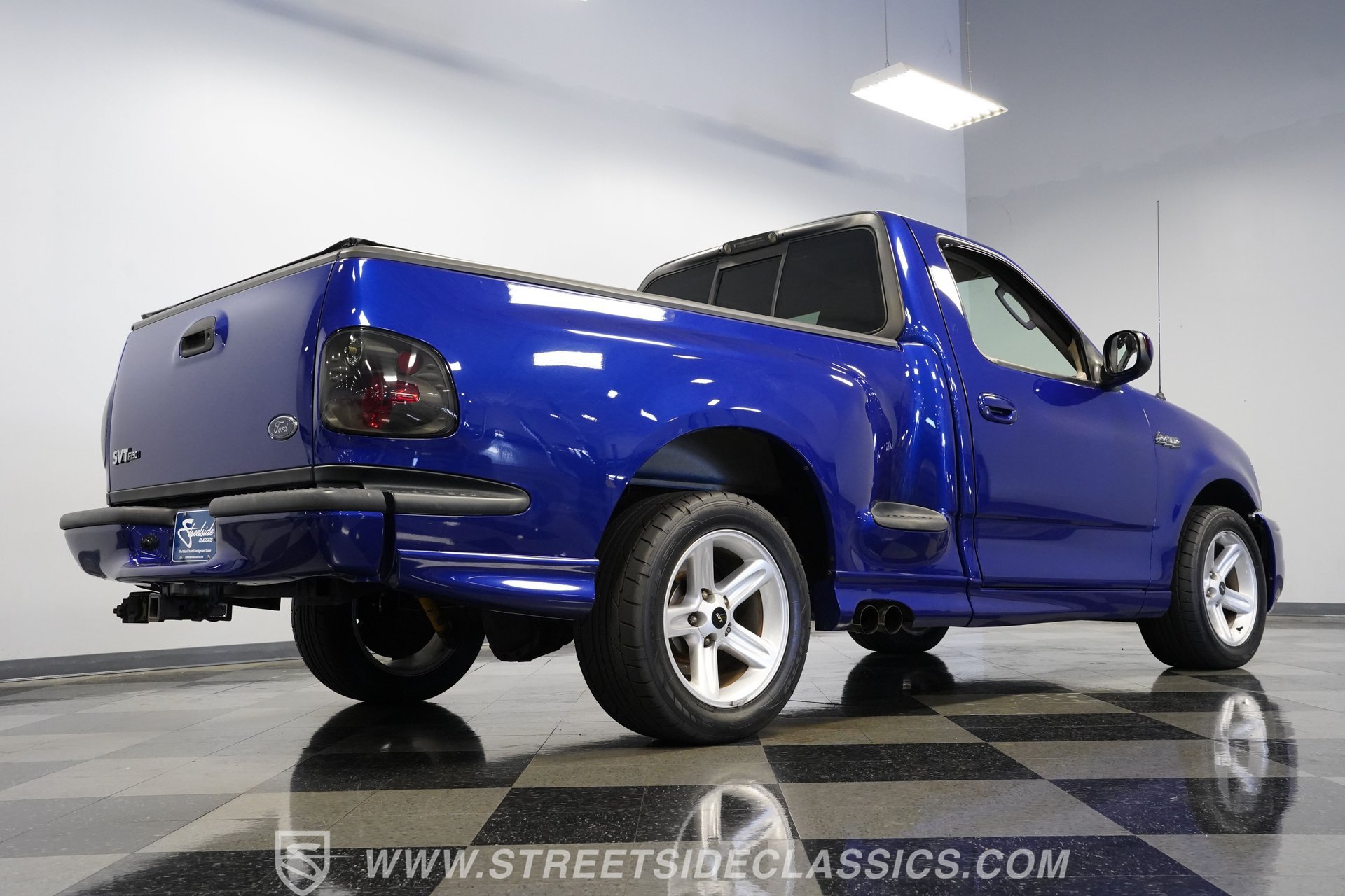 Used 2003 Ford F150 Lightning RWD image 28