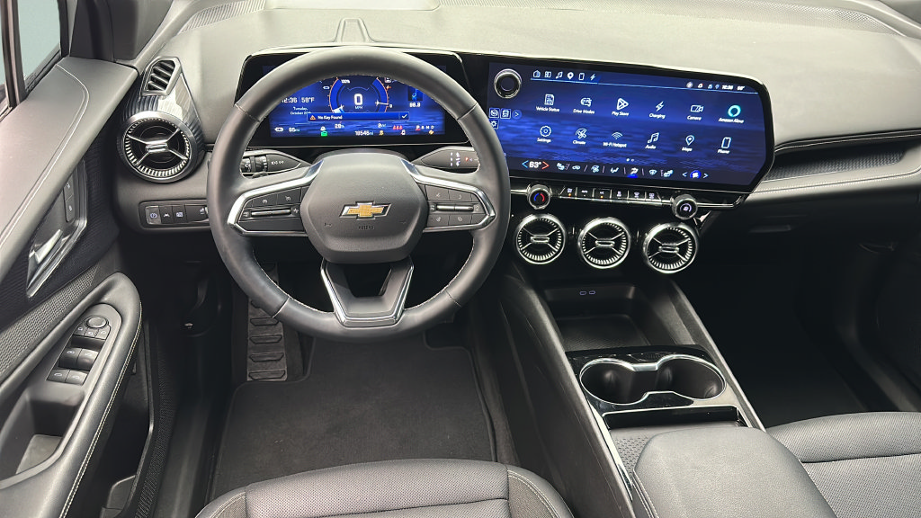 Used 2024 Chevrolet Blazer EV LT AWD/4WD image 9