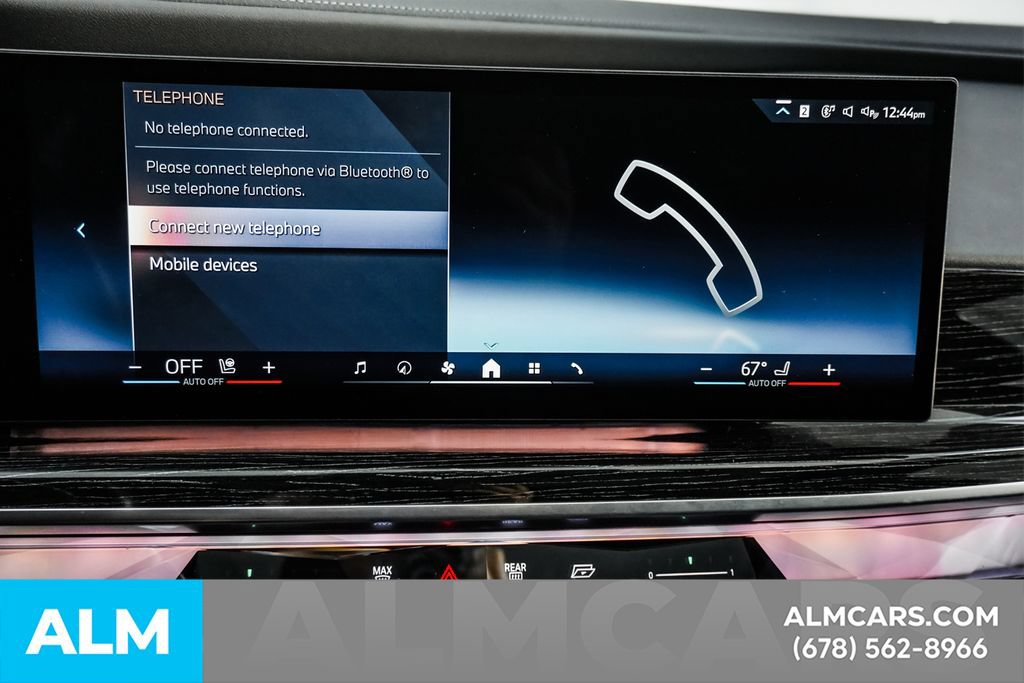 Used 2024 BMW i7 eDrive50 w/ M Sport Package RWD image 36