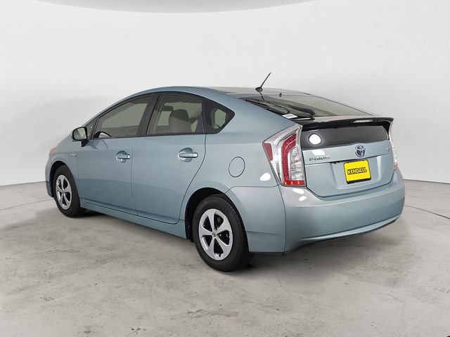 Used 2015 Toyota Prius Two FWD image 3