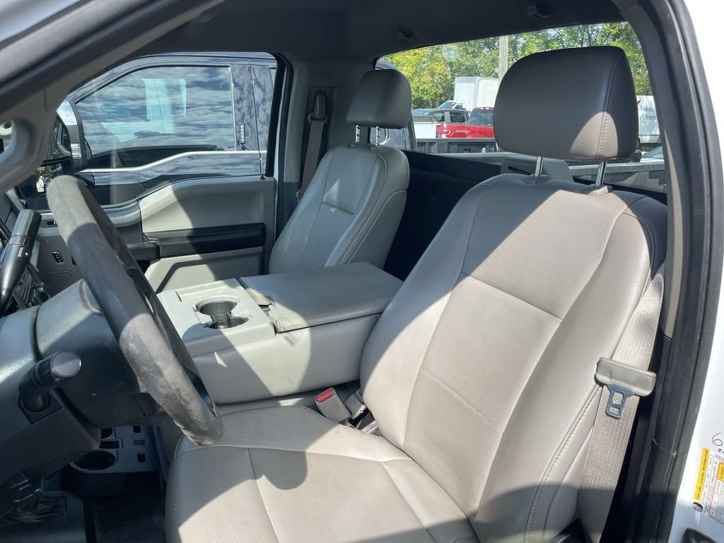 Used 2017 Ford F250 XL w/ Power Equipment Group AWD/4WD image 8