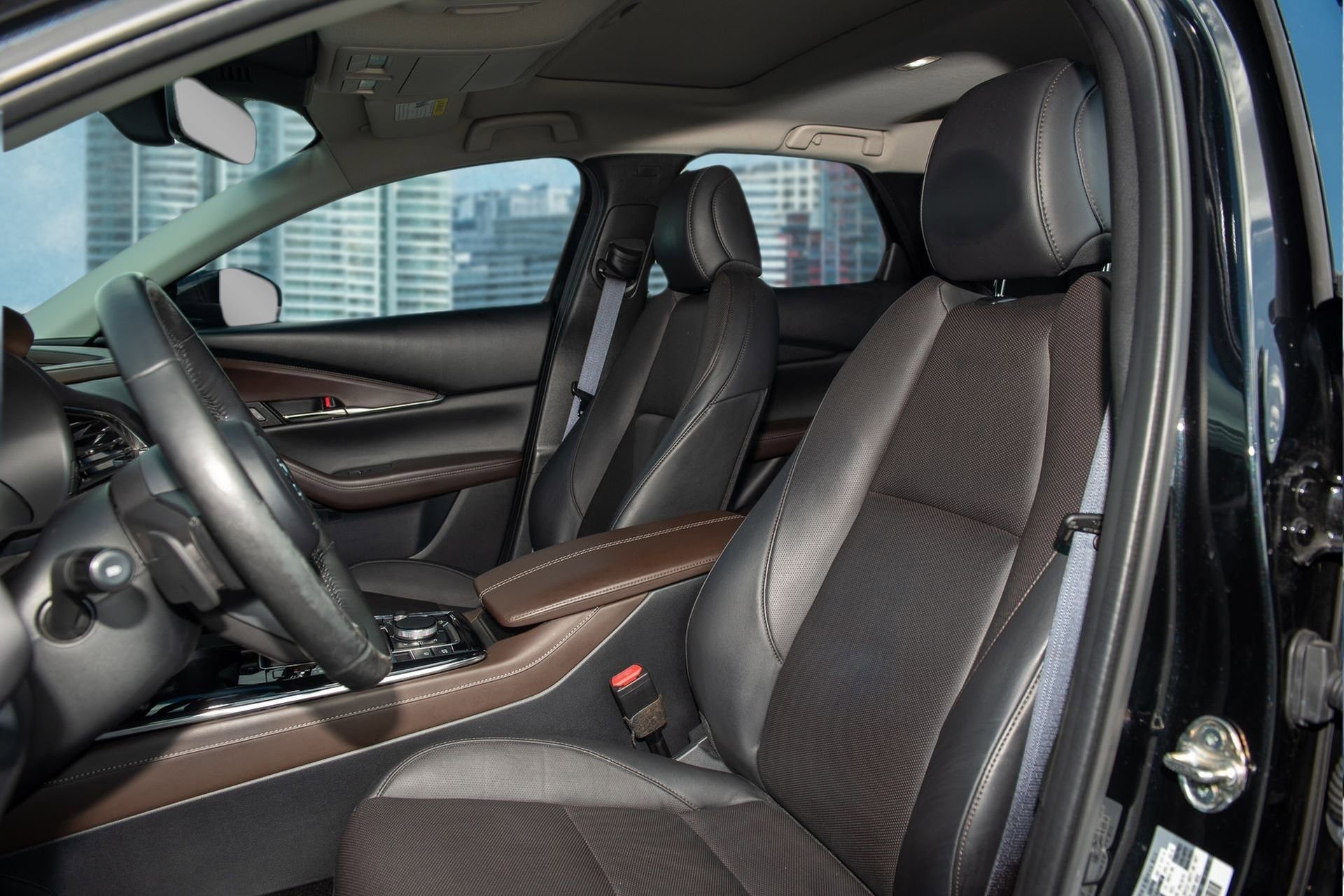 Used 2023 MAZDA CX-30 2.5 Turbo w/ Premium Plus Pkg image 6