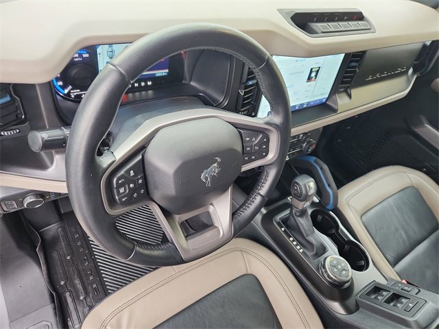 Used 2022 Ford Bronco Wildtrak image 10