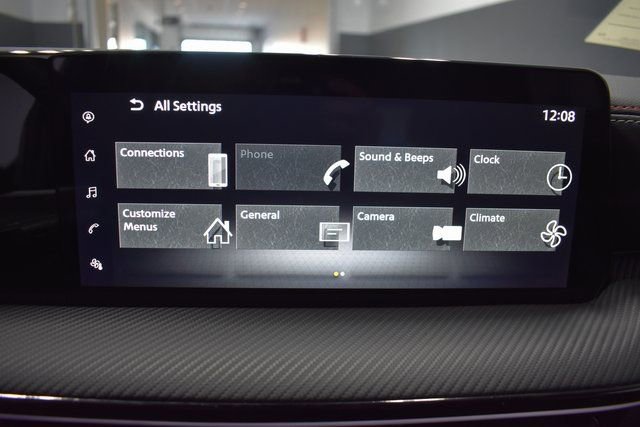 Certified 2025 Nissan Kicks SR image 21